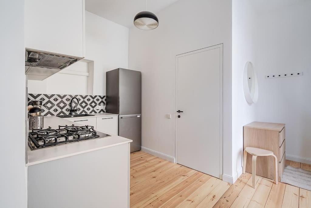 Spacious 2-Bedroom Flat In Old Town By Urban Rent ヴィリニュス エクステリア 写真